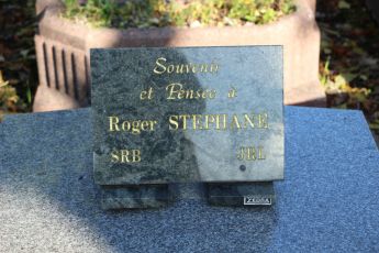 STÉPHANE Roger, Roger Worms, dit - Tombes Sépultures dans les cimetières et autres lieux