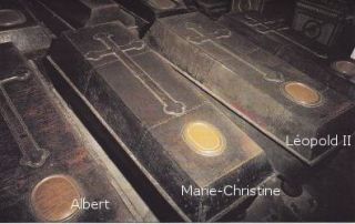 Résultat de recherche d'images pour "sarcophages de Albert de Saxe-Teschen et de Marie-Christine"