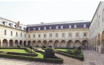 LES S URS MAILLY NESLE Ma tresses De Louis XV Tombes S pultures Dans les-s-urs-mailly-nesle-ma-tresses-de-louis-xv-tombes-s-pultures-dans